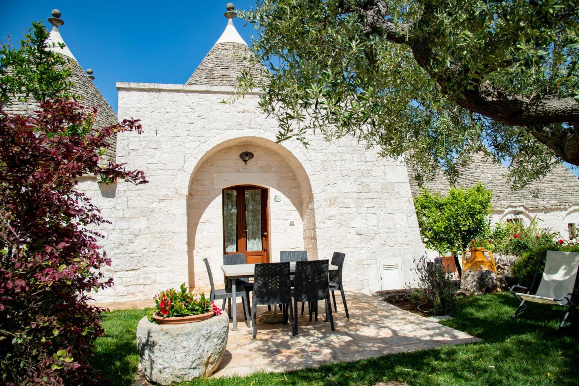 ロコロトンド Trulli Arco Anticoヴィラ エクステリア 写真