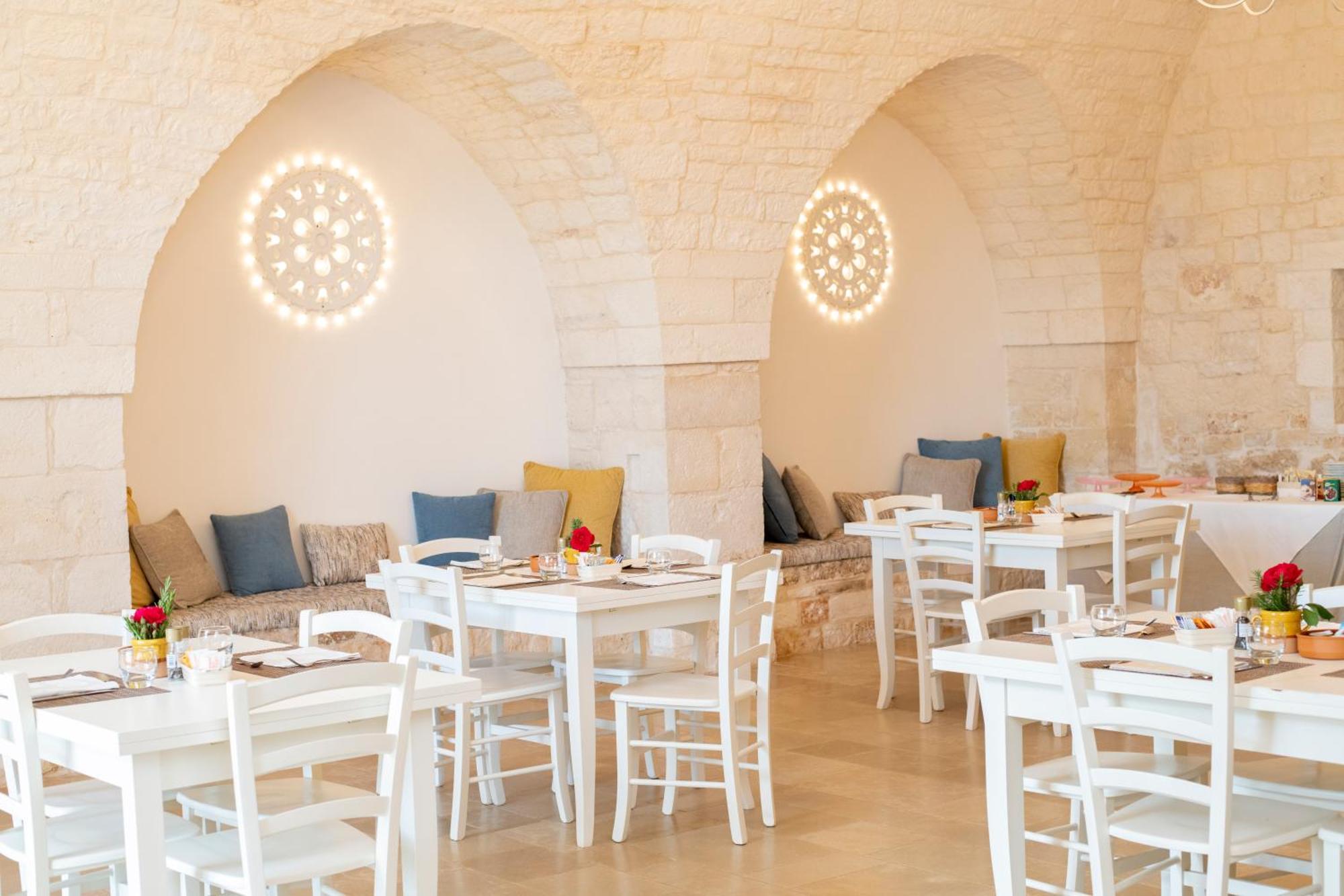 ロコロトンド Trulli Arco Anticoヴィラ エクステリア 写真