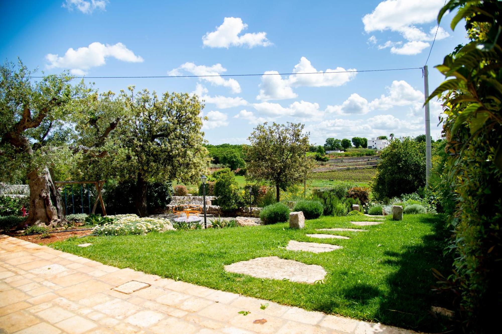 ロコロトンド Trulli Arco Anticoヴィラ エクステリア 写真