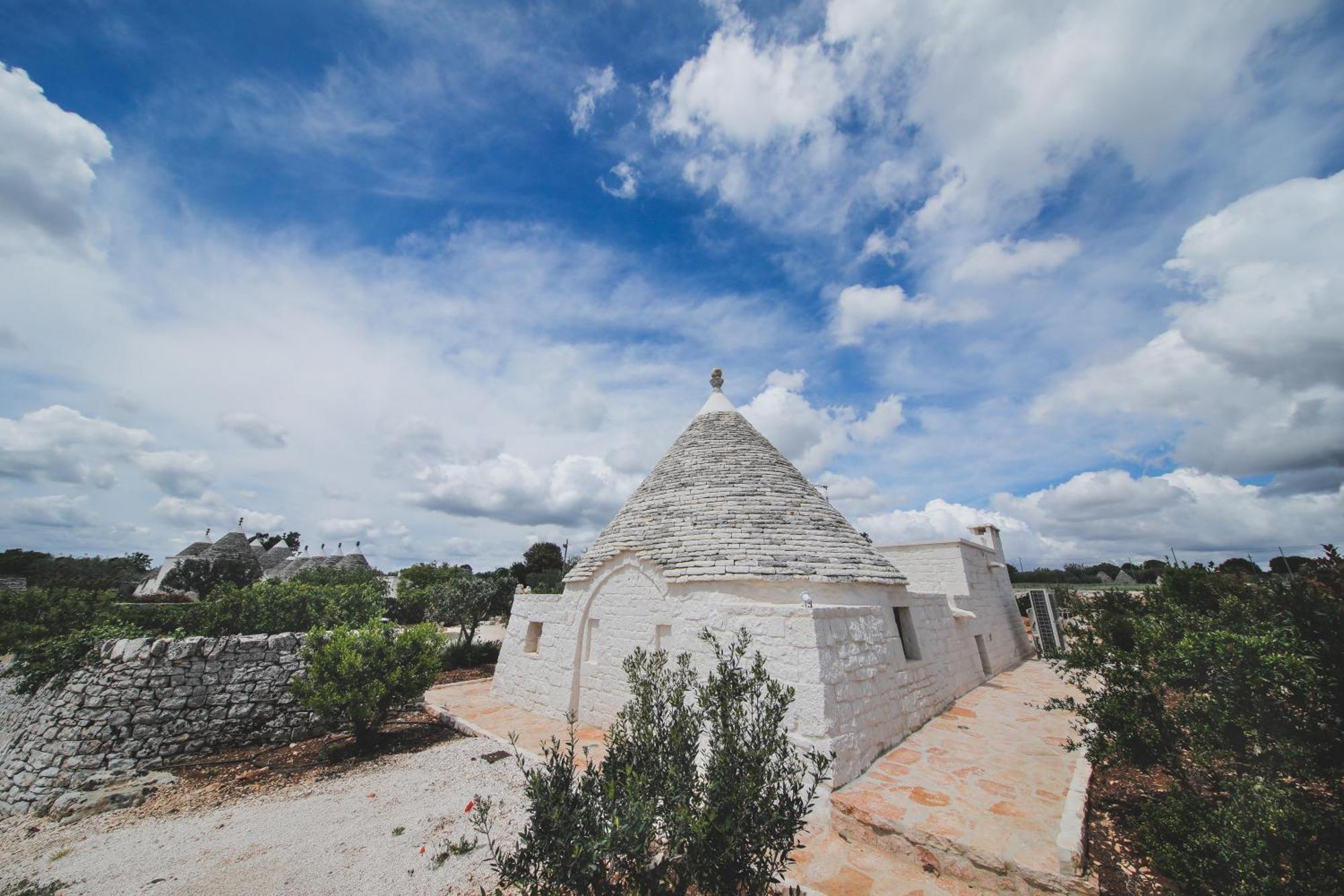 ロコロトンド Trulli Arco Anticoヴィラ エクステリア 写真