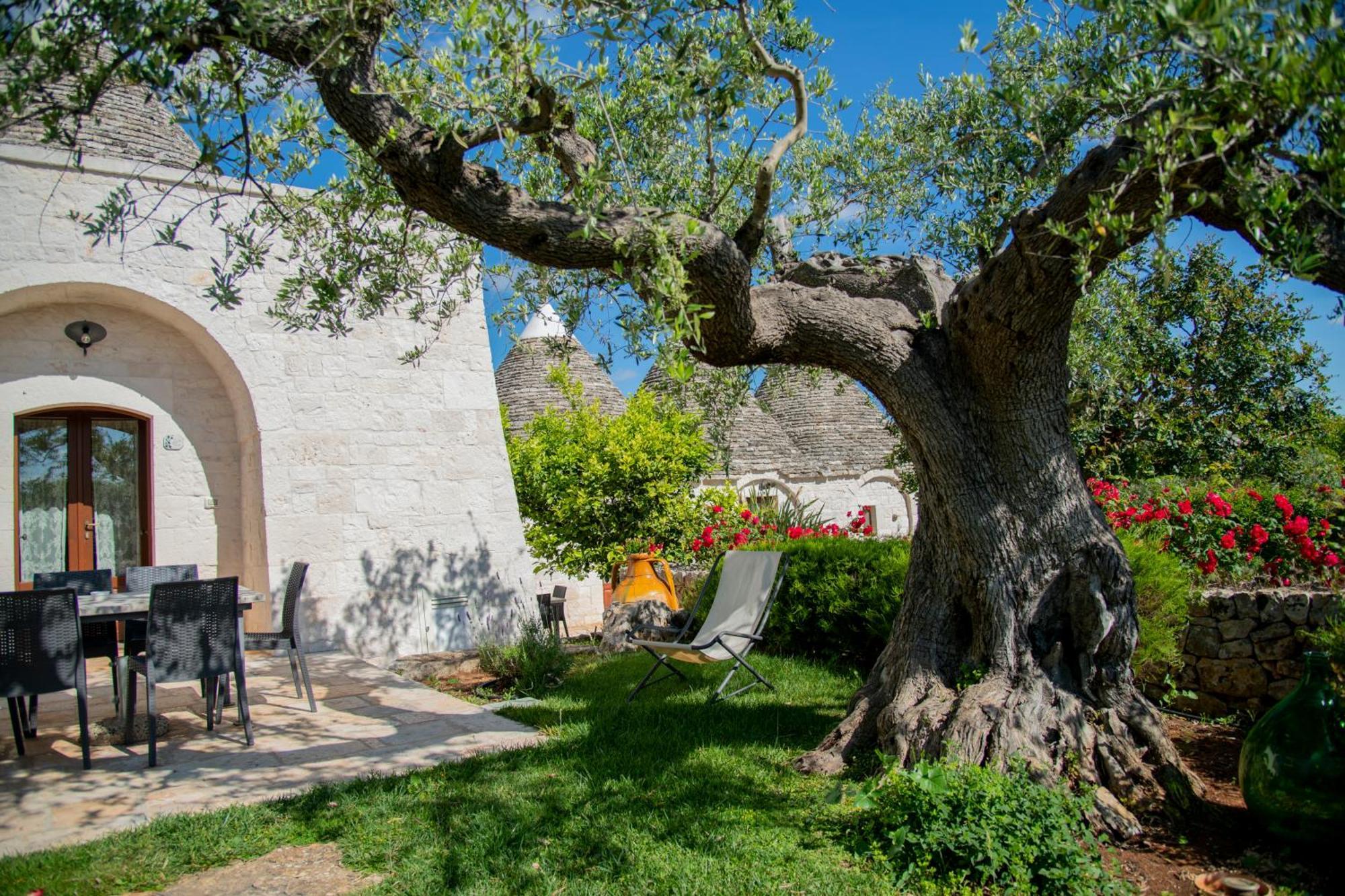 ロコロトンド Trulli Arco Anticoヴィラ エクステリア 写真