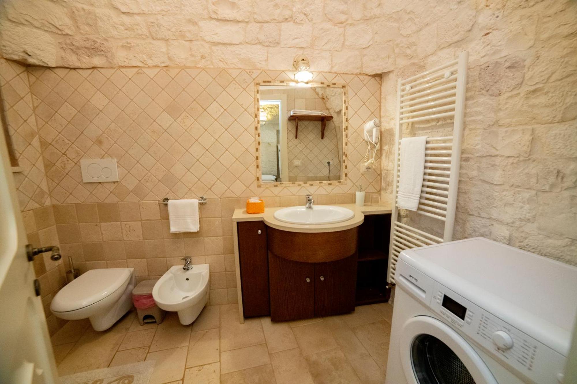 ロコロトンド Trulli Arco Anticoヴィラ エクステリア 写真